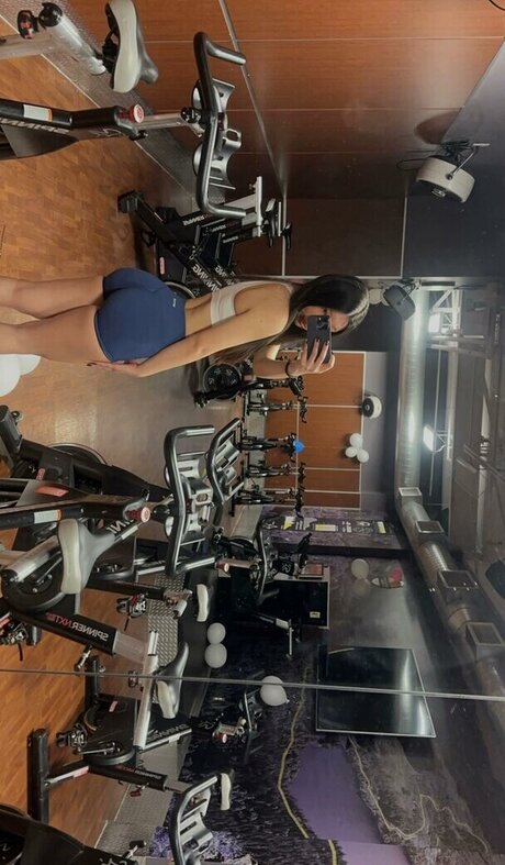 claragsule star hot pictures