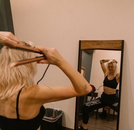 Emily Armstrong erotic pornstar pics