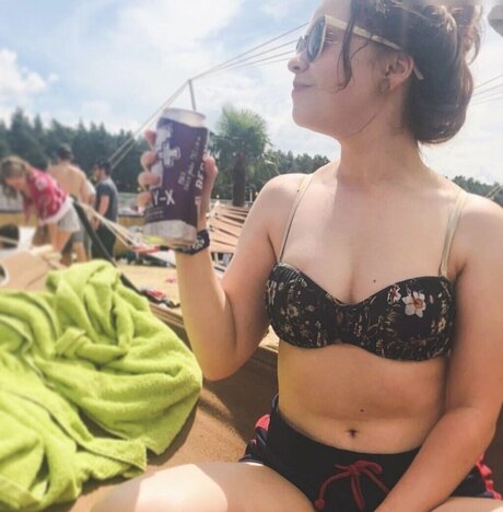 Lena Vanille perfect pornstar picture