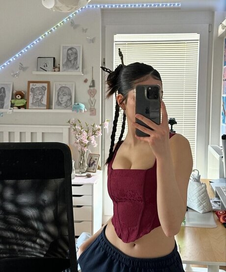 Dani Klieber model hd image