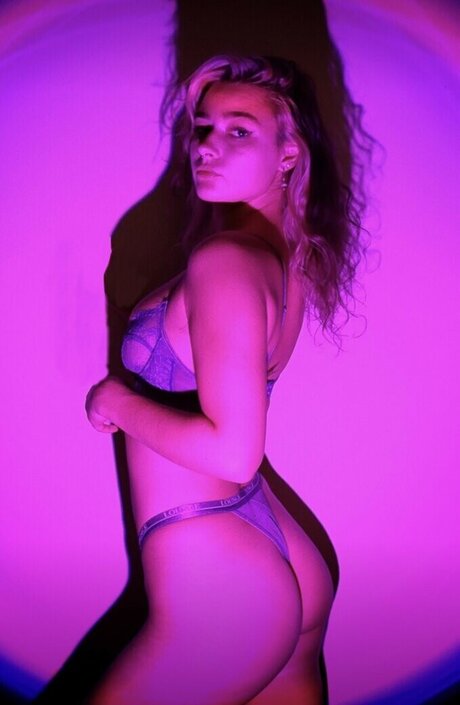 JessPerci star sexy pics