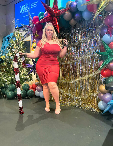 Lila Lovely pornstar adult archive