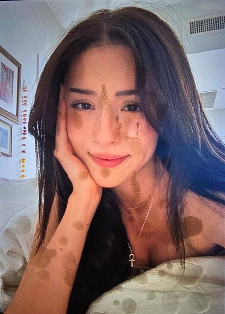 Cum Tributes model perfect pics