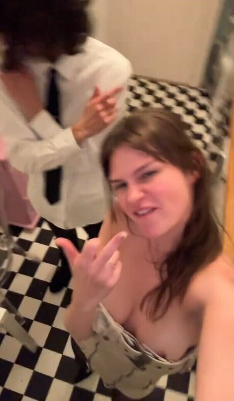 ikkimel model nude img