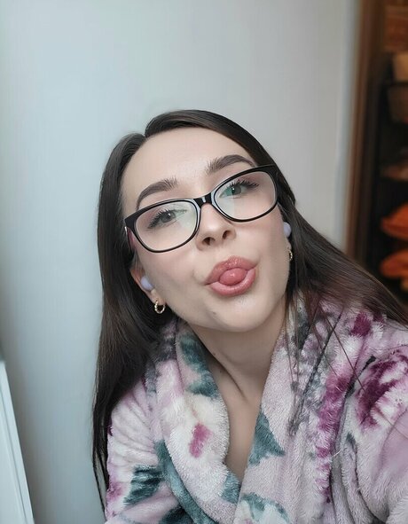 crashbandiboob naked actress pic