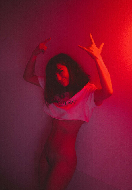 Emeline Faure pornstar naked pic