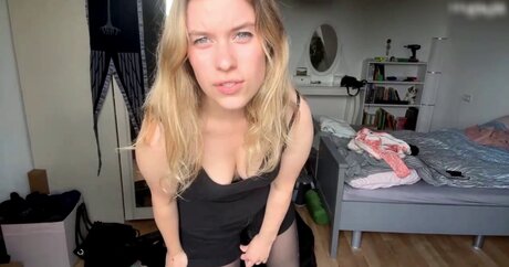 FormulaLena Profile pic