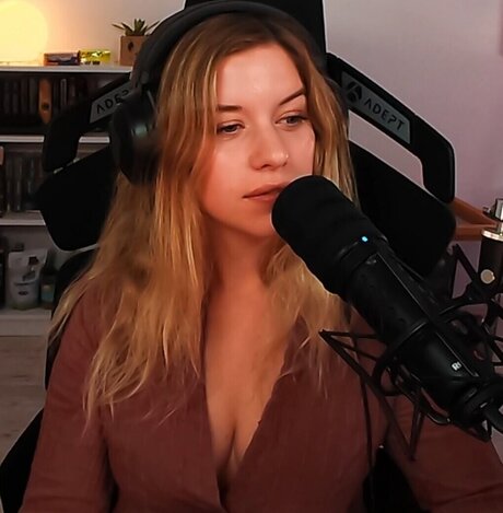 FormulaLena pornographic actress images