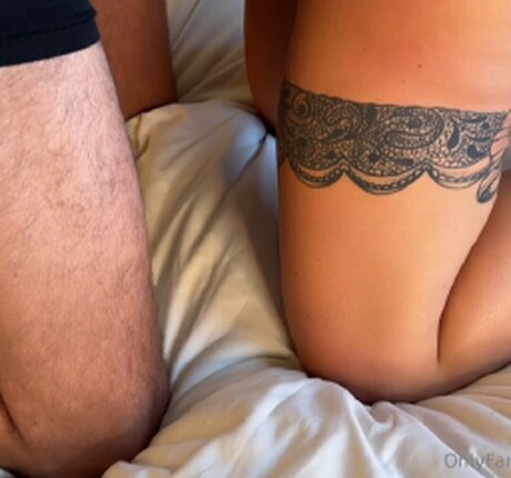 Matt The Plasterer sexy actress gallery