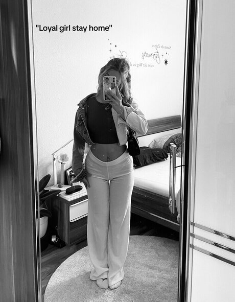 _marie lbs pretty actress pictures