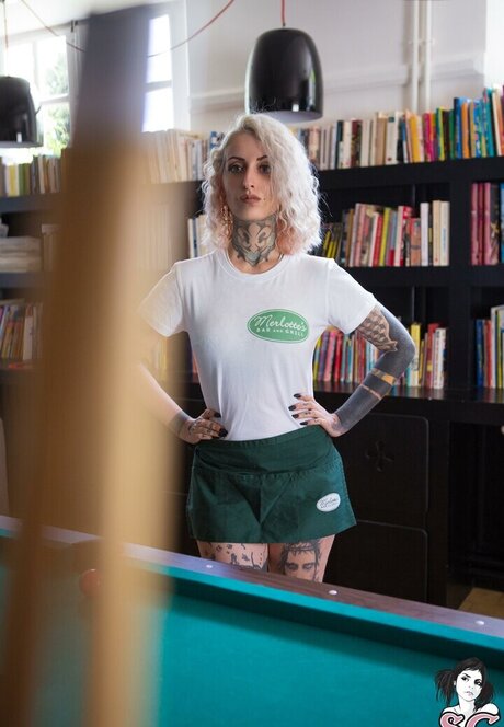 gladycesuicide perfect model pics