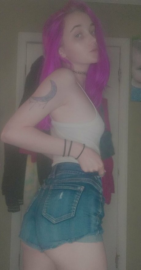 kushgirlxxfree star sexy pics