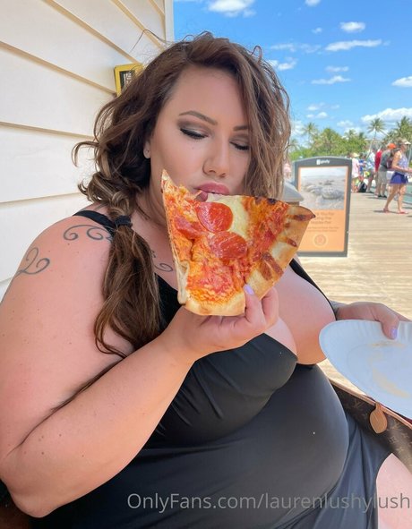 lushie lauren model beautiful image