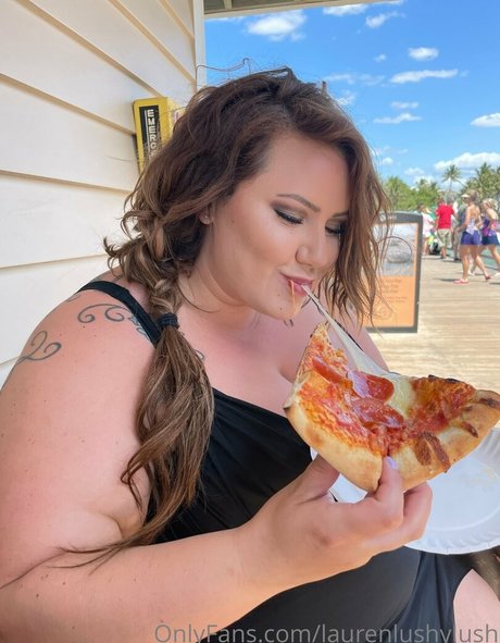 lushie lauren model pornographic image