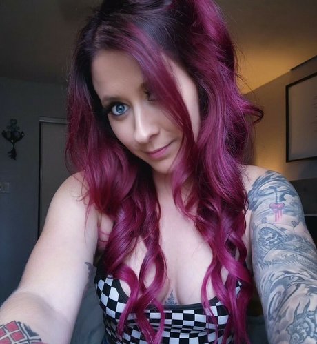 MissDesertLegacy perfect star images