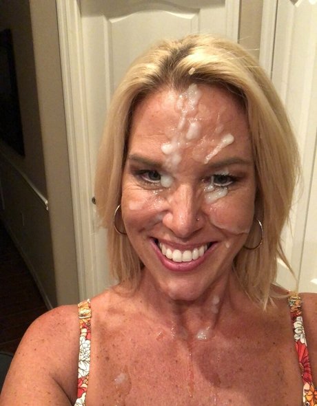 jennyjizzxxx pornstar adult photos