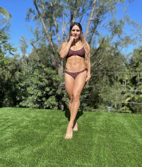 Stefi Cohen naked pornstar images