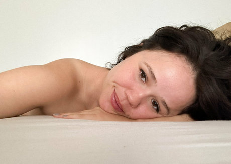 kae yli pretty pornstar photo