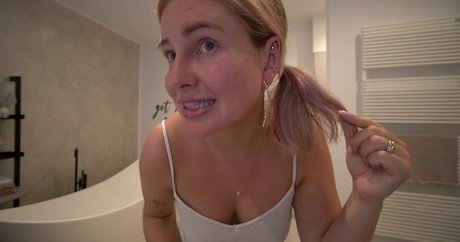 Maren Wolf Profile pic