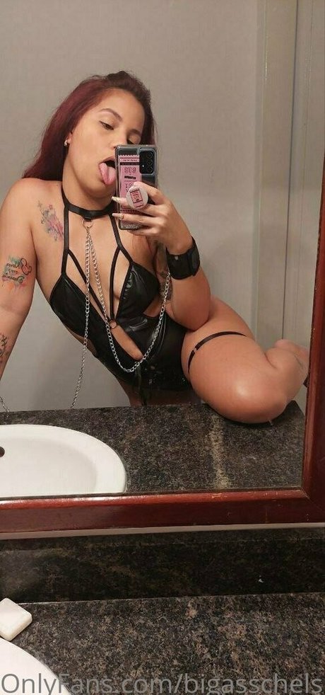 bigasschels nude actress galleries