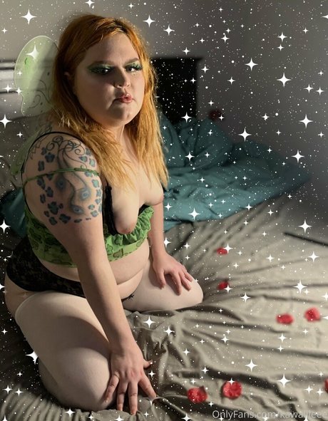 kawaiileee nude pornstar galleries