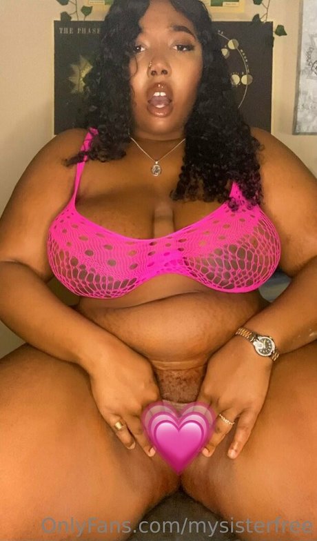 mysisterfree model high quality images