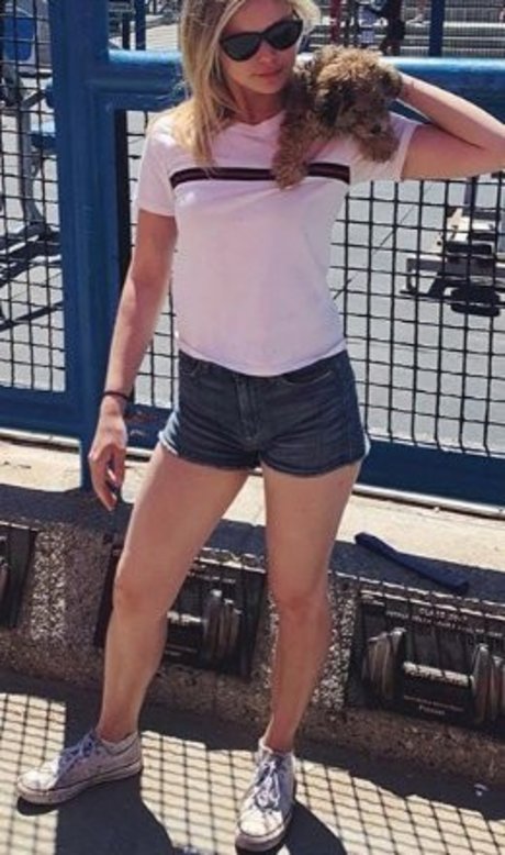 Erin Moriarty model exclusive pictures