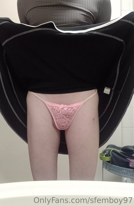 sfemboy97 hot actress images