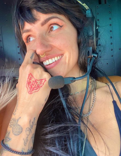 Lights Poxleitner model adult pictures