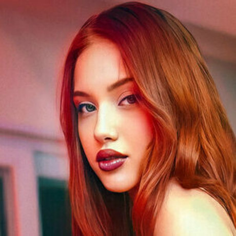 Brenda Insana star xxx galleries