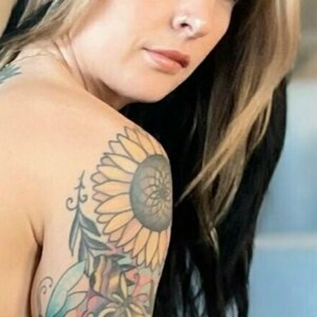 torqueduptina star perfect img