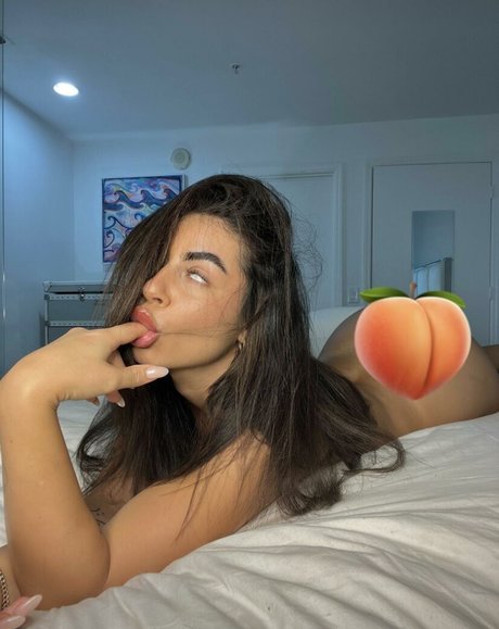 nikkidoyon beautiful pornstar img