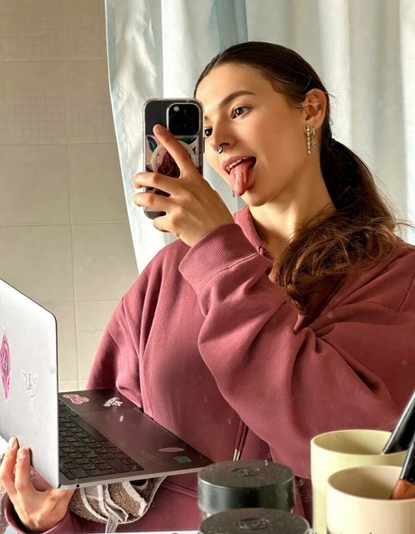 Kitty Berg nice star picture