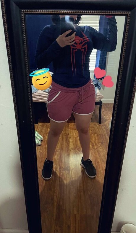 MegaMoeka high quality pornstar archive