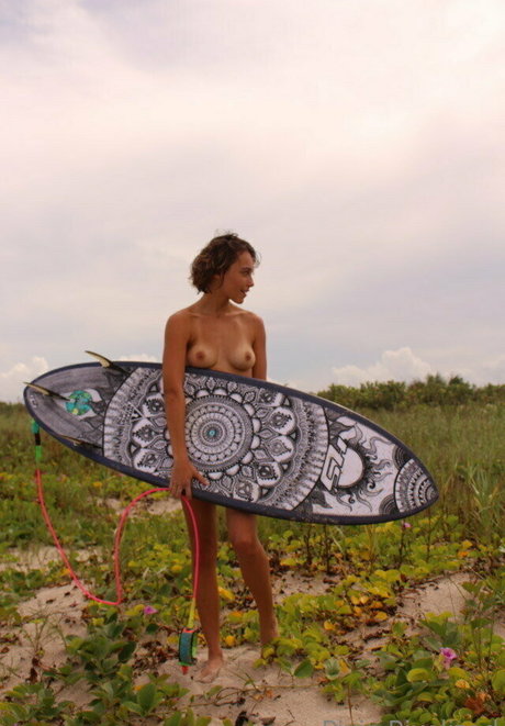 PixiePixelized pornstar erotic photos