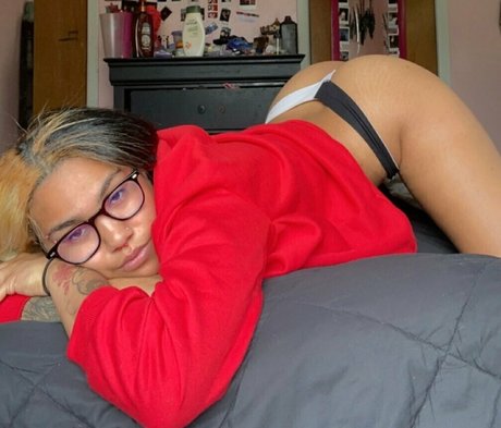 xluckyme xxx actress img