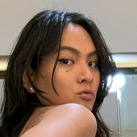 thedilemma model nice images