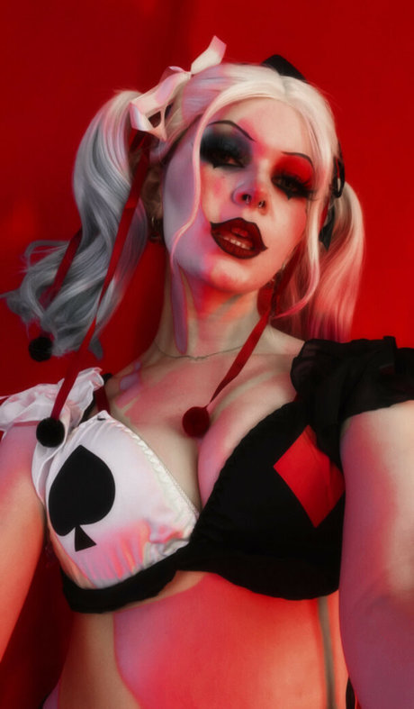 lawlietigerpony pornstar naked image