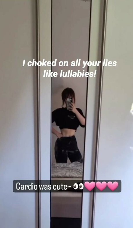 Miukadoo pornstar hd picture