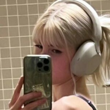 Emma kat 22 pornstar naked pictures