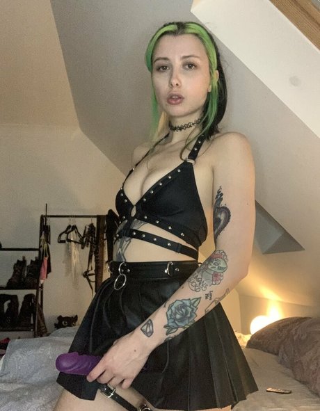 Rubyhexx porn model archive