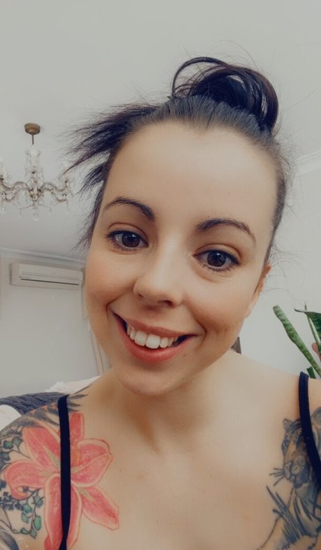 Miss Bb star naked gallery