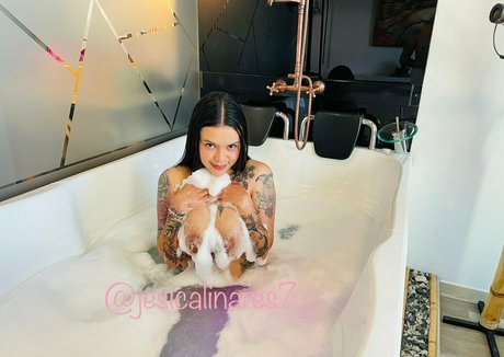 linaresjesica star photos