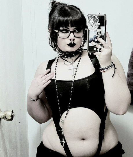 Goffbabi model xxx img