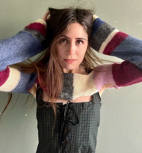 Doddleoddle pretty pornstar img