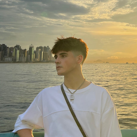 Liam Woods star nudes gallery