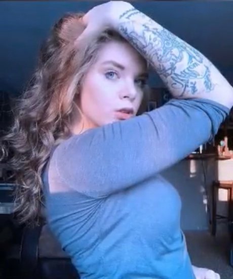 LEXI FOX star sex gallery