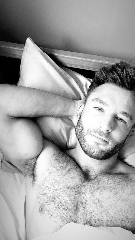 Leo Isaksson erotic model galleries