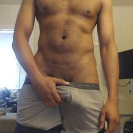 Learoy Love nude star galleries