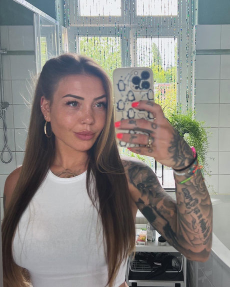 Lea Katz_ nudes pornstar galleries